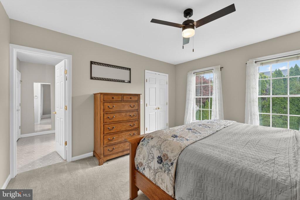 1012 GOLF DR, CULPEPER, Virginia 22701, 4 Bedrooms Bedrooms, ,2 BathroomsBathrooms,Residential,1012 GOLF DR,VACU2013594 MLS # VACU2013594
