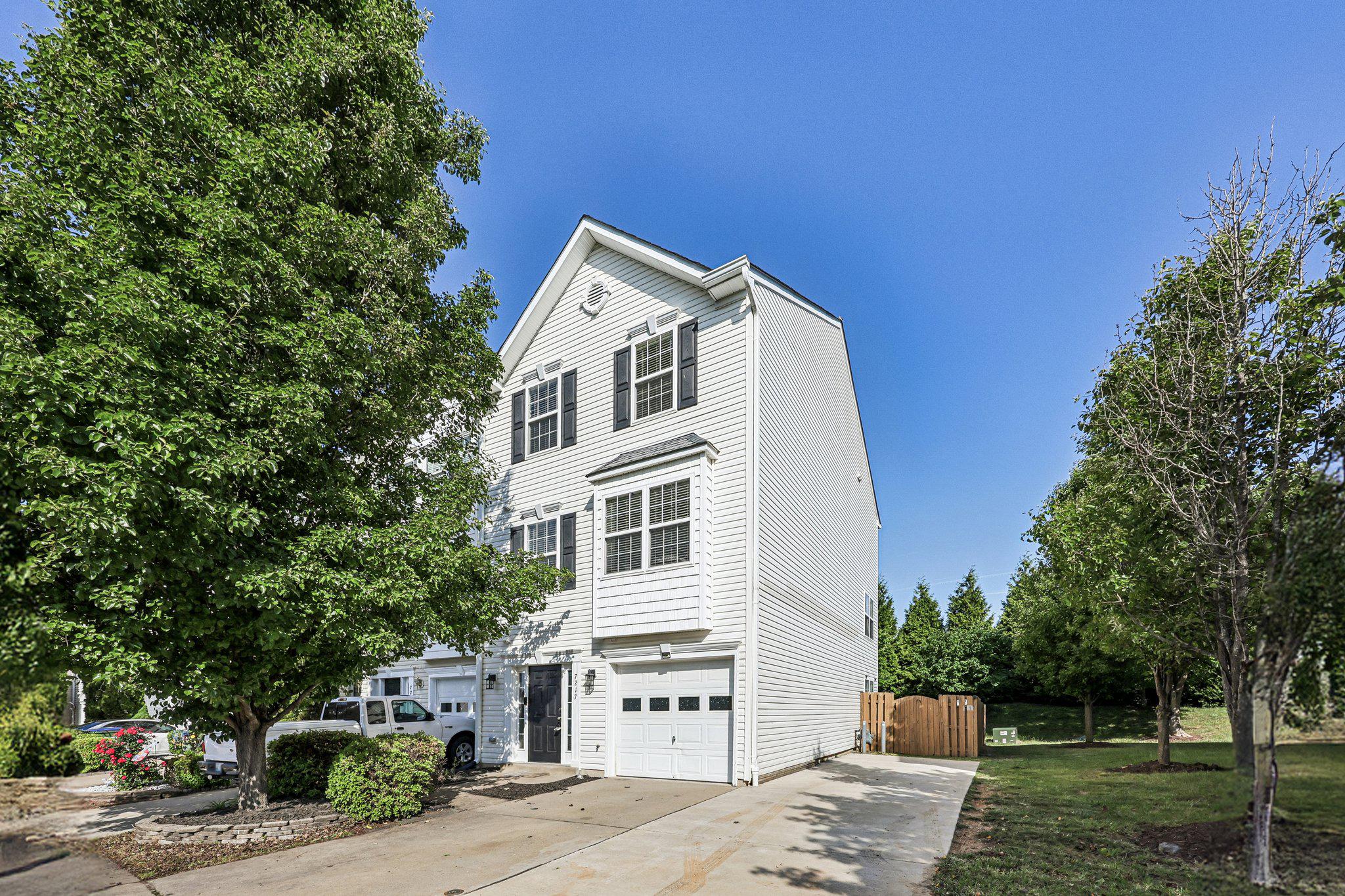 7217 WYTHEVILLE, FREDERICKSBURG, Virginia 22407, 3 Bedrooms Bedrooms, ,2 BathroomsBathrooms,Residential,SALEM FIELDS HOA,7217 WYTHEVILLE,VASP2041920 MLS # VASP2041920