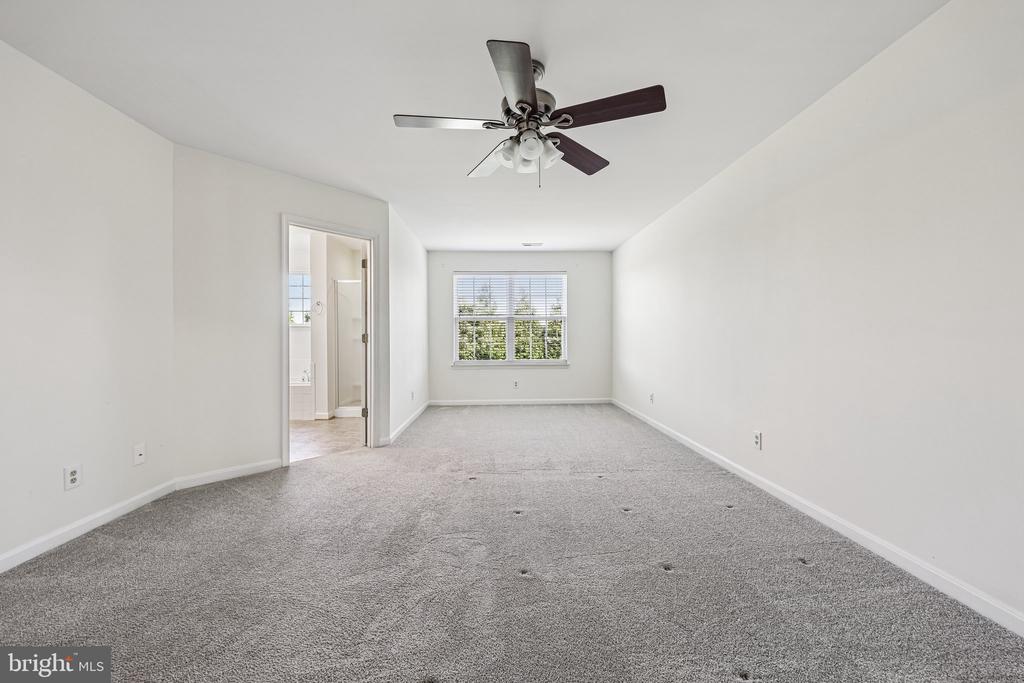 7217 WYTHEVILLE, FREDERICKSBURG, Virginia 22407, 3 Bedrooms Bedrooms, ,2 BathroomsBathrooms,Residential,SALEM FIELDS HOA,7217 WYTHEVILLE,VASP2041920 MLS # VASP2041920