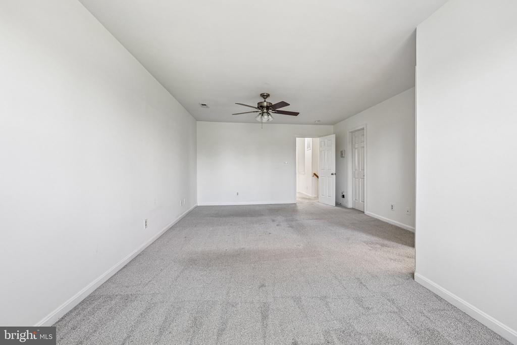 7217 WYTHEVILLE, FREDERICKSBURG, Virginia 22407, 3 Bedrooms Bedrooms, ,2 BathroomsBathrooms,Residential,SALEM FIELDS HOA,7217 WYTHEVILLE,VASP2041920 MLS # VASP2041920