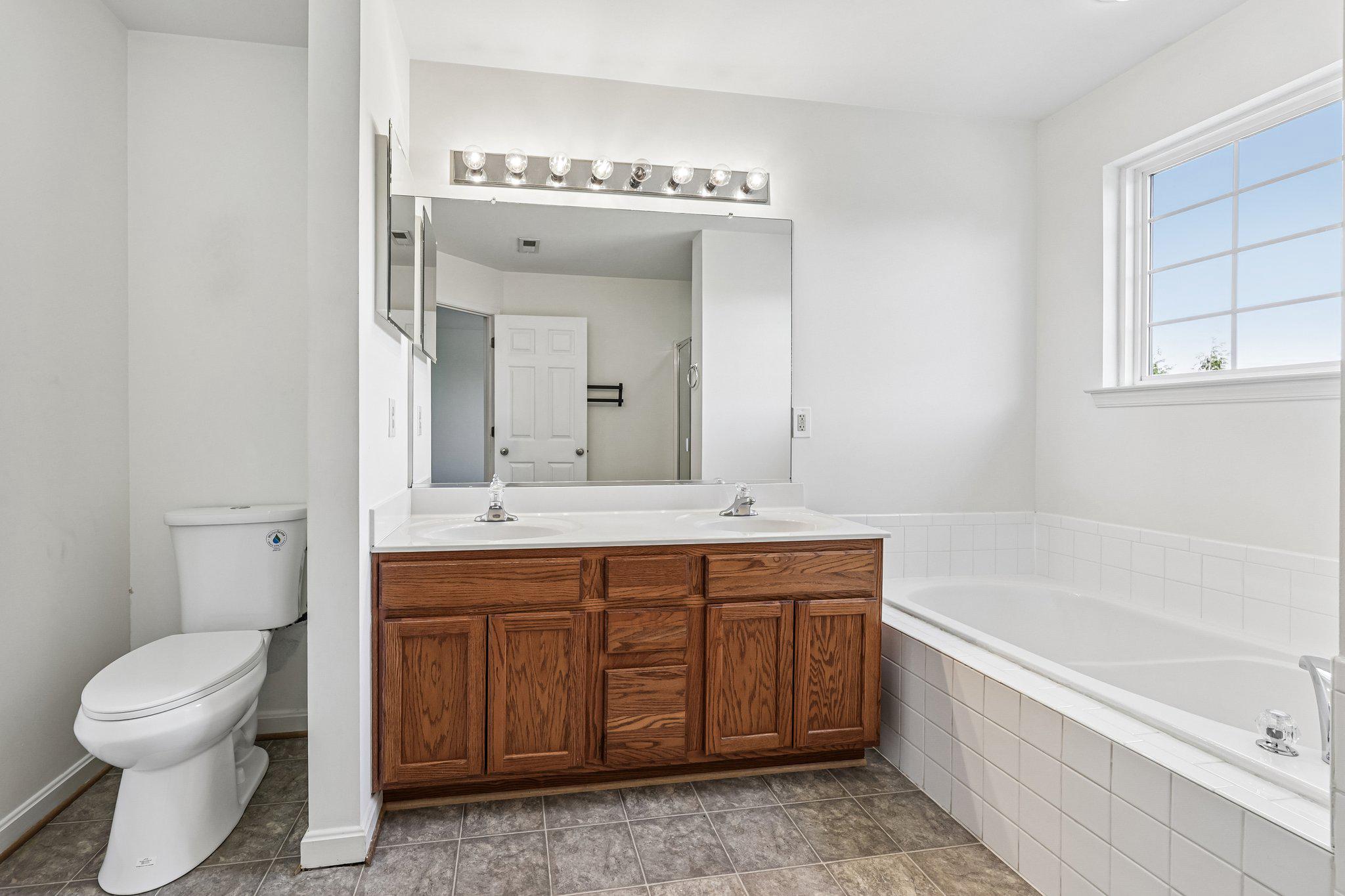 7217 WYTHEVILLE, FREDERICKSBURG, Virginia 22407, 3 Bedrooms Bedrooms, ,2 BathroomsBathrooms,Residential,SALEM FIELDS HOA,7217 WYTHEVILLE,VASP2041920 MLS # VASP2041920