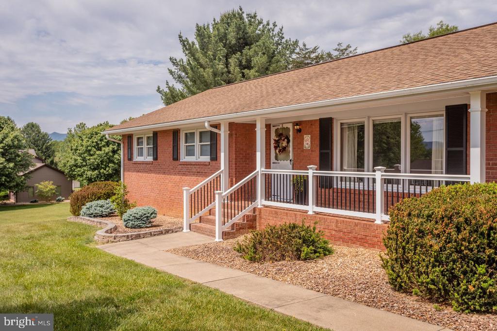 255 VERBENA RD, SHENANDOAH, Virginia 22849, 3 Bedrooms Bedrooms, ,1 BathroomBathrooms,Residential,255 VERBENA RD,VAPA2006448 MLS # VAPA2006448
