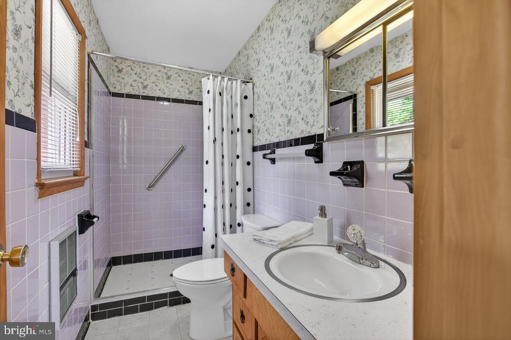 255 VERBENA RD, SHENANDOAH, Virginia 22849, 3 Bedrooms Bedrooms, ,1 BathroomBathrooms,Residential,255 VERBENA RD,VAPA2006448 MLS # VAPA2006448
