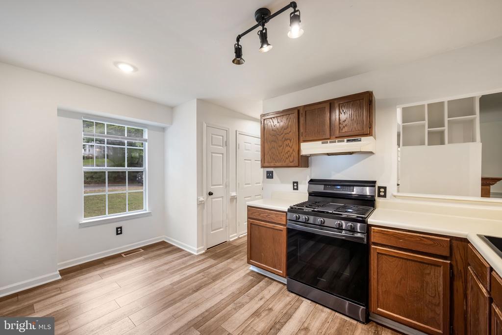 10907 CRESTWOOD DR, SPOTSYLVANIA, Virginia 22553, 3 Bedrooms Bedrooms, ,2 BathroomsBathrooms,Residential,10907 CRESTWOOD DR,VASP2041926 MLS # VASP2041926