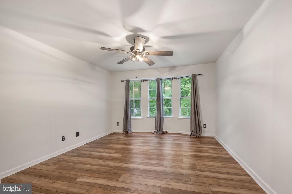 10907 CRESTWOOD DR, SPOTSYLVANIA, Virginia 22553, 3 Bedrooms Bedrooms, ,2 BathroomsBathrooms,Residential,10907 CRESTWOOD DR,VASP2041926 MLS # VASP2041926