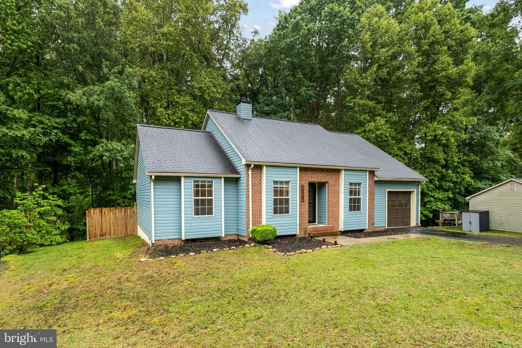 10907 CRESTWOOD DR, SPOTSYLVANIA, Virginia 22553, 3 Bedrooms Bedrooms, ,2 BathroomsBathrooms,Residential,10907 CRESTWOOD DR,VASP2041926 MLS # VASP2041926