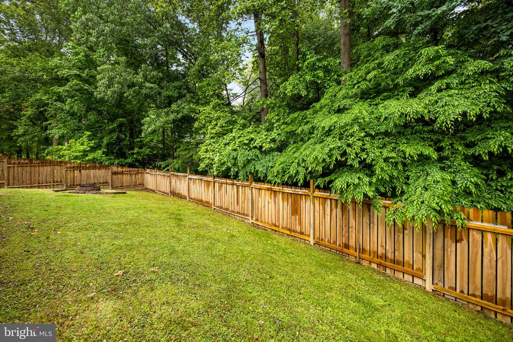 10907 CRESTWOOD DR, SPOTSYLVANIA, Virginia 22553, 3 Bedrooms Bedrooms, ,2 BathroomsBathrooms,Residential,10907 CRESTWOOD DR,VASP2041926 MLS # VASP2041926