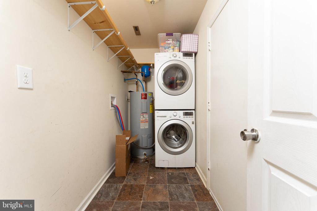 408 S BROOKS DR, FREDERICKSBURG, Virginia 22408, 3 Bedrooms Bedrooms, ,2 BathroomsBathrooms,Residential,408 S BROOKS DR,VASP2041764 MLS # VASP2041764