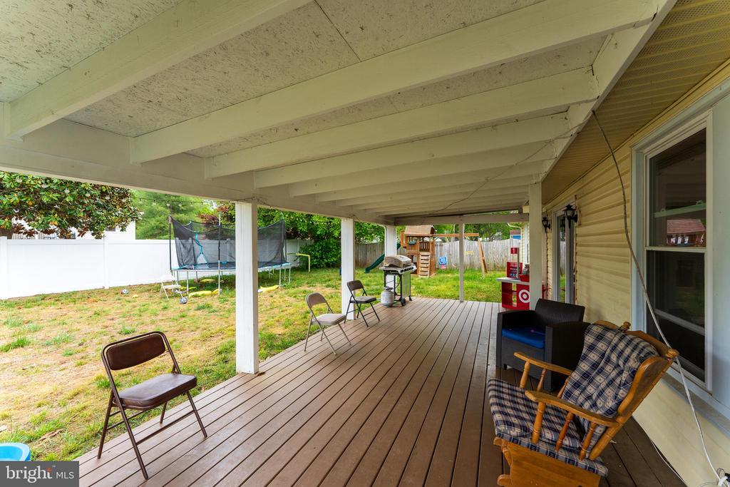 408 S BROOKS DR, FREDERICKSBURG, Virginia 22408, 3 Bedrooms Bedrooms, ,2 BathroomsBathrooms,Residential,408 S BROOKS DR,VASP2041764 MLS # VASP2041764