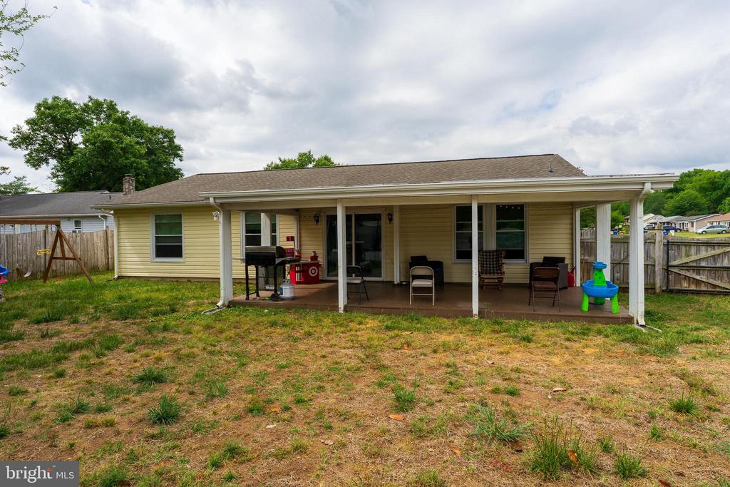 408 S BROOKS DR, FREDERICKSBURG, Virginia 22408, 3 Bedrooms Bedrooms, ,2 BathroomsBathrooms,Residential,408 S BROOKS DR,VASP2041764 MLS # VASP2041764