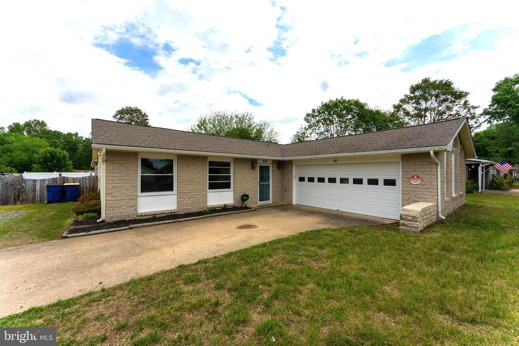 408 S BROOKS DR, FREDERICKSBURG, Virginia 22408, 3 Bedrooms Bedrooms, ,2 BathroomsBathrooms,Residential,408 S BROOKS DR,VASP2041764 MLS # VASP2041764
