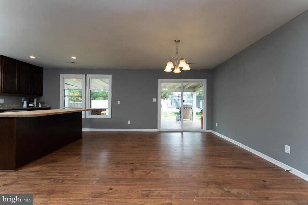 408 S BROOKS DR, FREDERICKSBURG, Virginia 22408, 3 Bedrooms Bedrooms, ,2 BathroomsBathrooms,Residential,408 S BROOKS DR,VASP2041764 MLS # VASP2041764