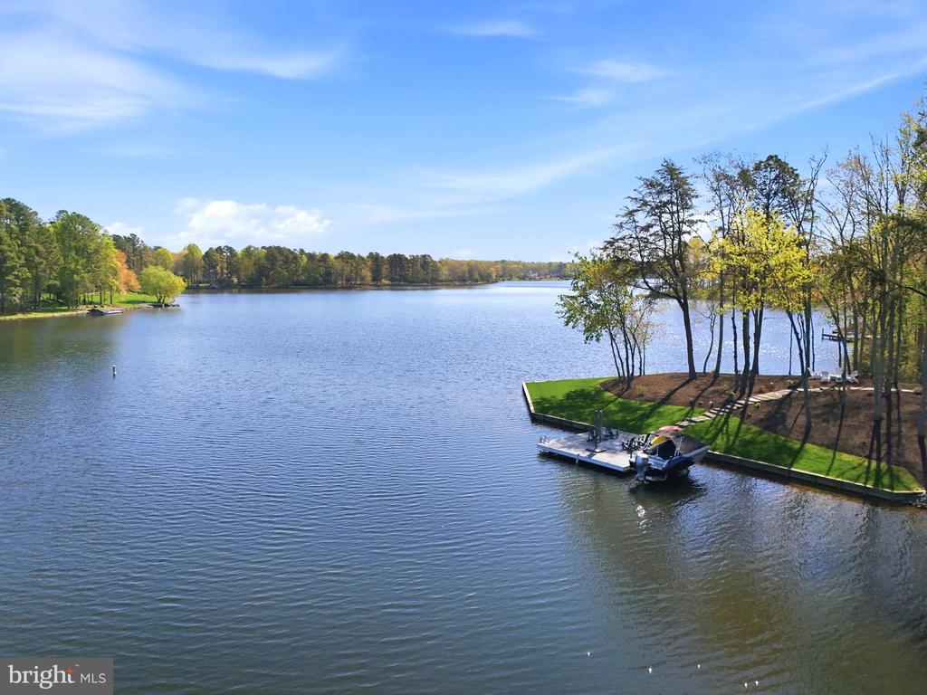 11215 PRESWICK LN, SPOTSYLVANIA, Virginia 22551, 5 Bedrooms Bedrooms, ,5 BathroomsBathrooms,Residential,11215 PRESWICK LN,VASP2041934 MLS # VASP2041934