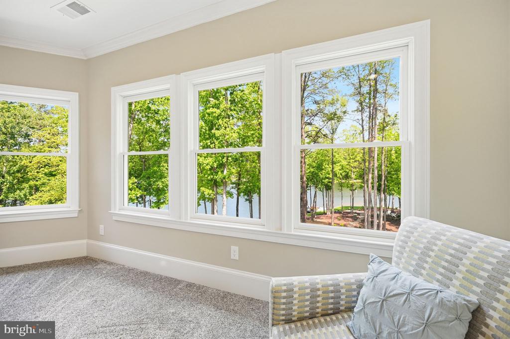 11215 PRESWICK LN, SPOTSYLVANIA, Virginia 22551, 5 Bedrooms Bedrooms, ,5 BathroomsBathrooms,Residential,11215 PRESWICK LN,VASP2041934 MLS # VASP2041934