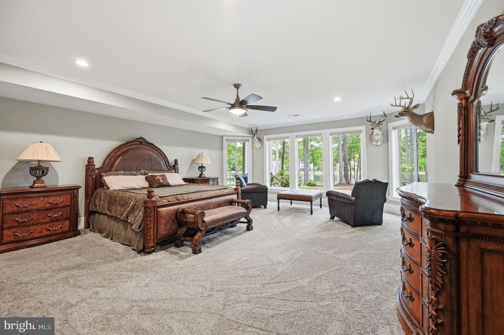 11215 PRESWICK LN, SPOTSYLVANIA, Virginia 22551, 5 Bedrooms Bedrooms, ,5 BathroomsBathrooms,Residential,11215 PRESWICK LN,VASP2041934 MLS # VASP2041934
