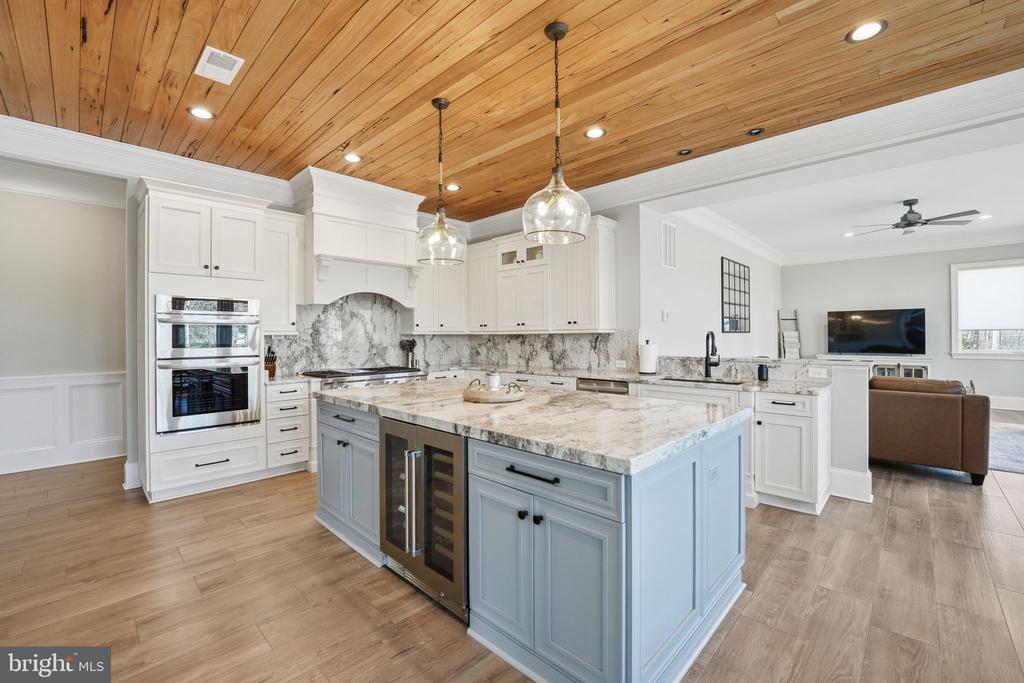 11215 PRESWICK LN, SPOTSYLVANIA, Virginia 22551, 5 Bedrooms Bedrooms, ,5 BathroomsBathrooms,Residential,11215 PRESWICK LN,VASP2041934 MLS # VASP2041934