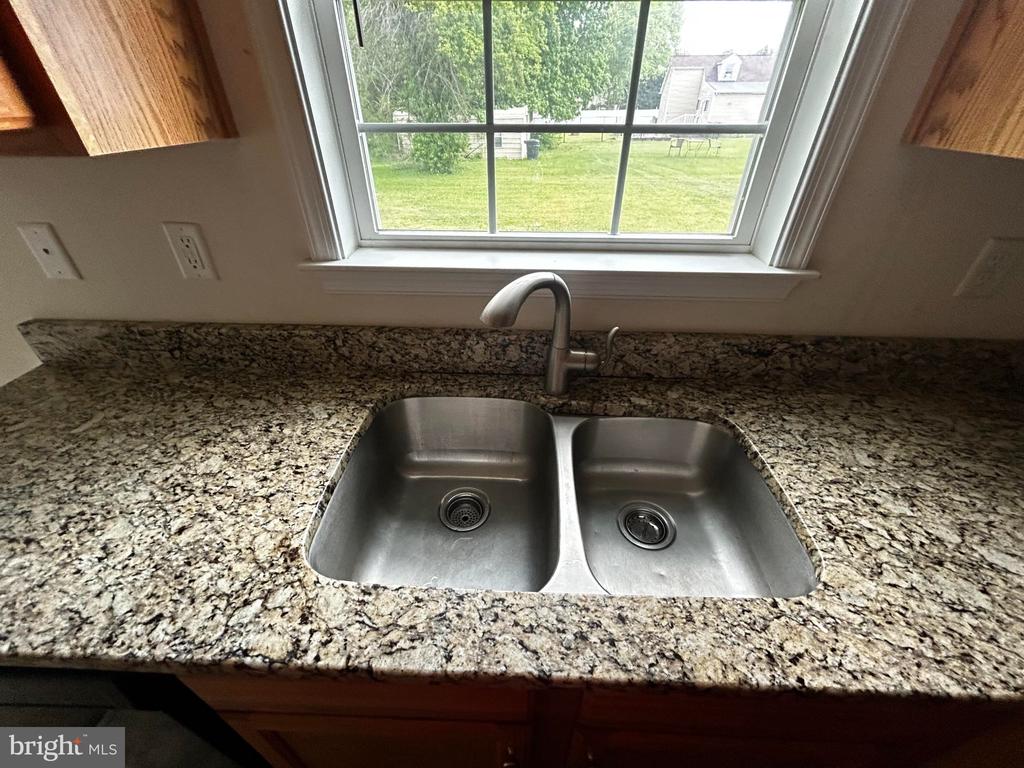 6338 OLD PLANK RD, FREDERICKSBURG, Virginia 22407, 3 Bedrooms Bedrooms, ,2 BathroomsBathrooms,Residential,6338 OLD PLANK RD,VASP2041936 MLS # VASP2041936