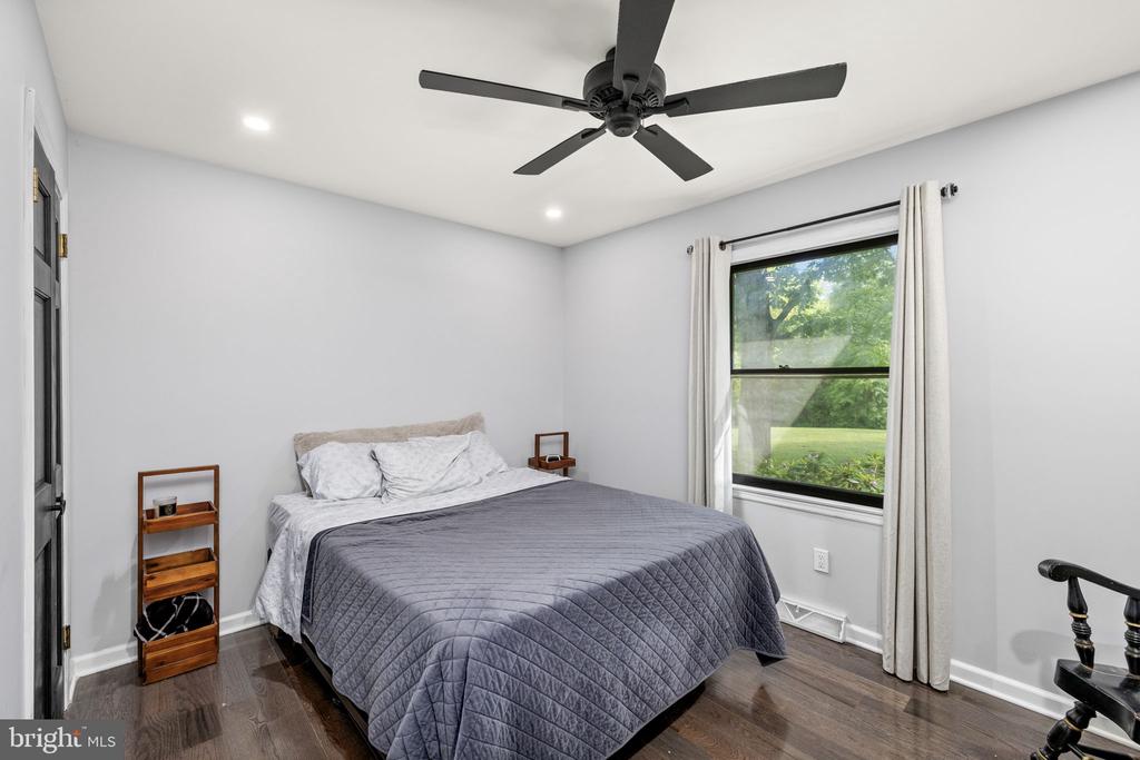 7501 HUNTERS LODGE DR, SPOTSYLVANIA, Virginia 22551, 3 Bedrooms Bedrooms, ,2 BathroomsBathrooms,Residential,7501 HUNTERS LODGE DR,VASP2041822 MLS # VASP2041822