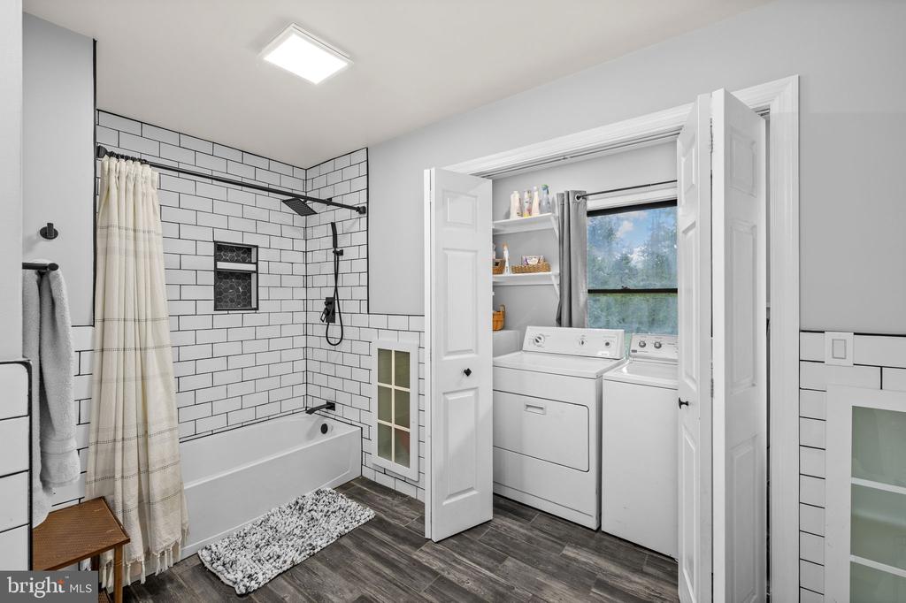 7501 HUNTERS LODGE DR, SPOTSYLVANIA, Virginia 22551, 3 Bedrooms Bedrooms, ,2 BathroomsBathrooms,Residential,7501 HUNTERS LODGE DR,VASP2041822 MLS # VASP2041822