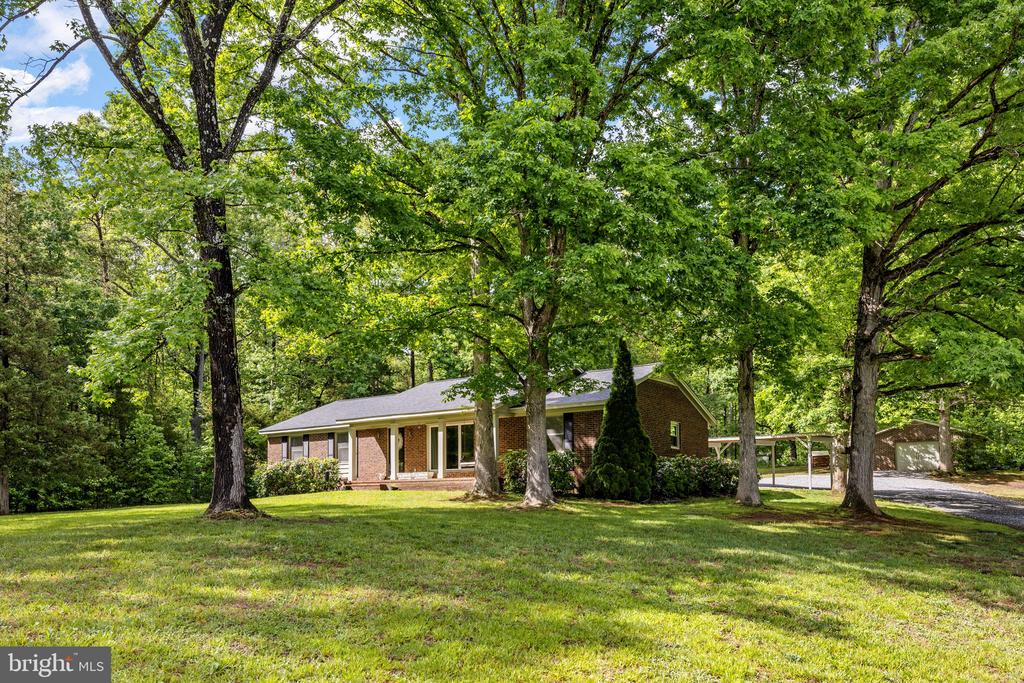 7501 HUNTERS LODGE DR, SPOTSYLVANIA, Virginia 22551, 3 Bedrooms Bedrooms, ,2 BathroomsBathrooms,Residential,7501 HUNTERS LODGE DR,VASP2041822 MLS # VASP2041822