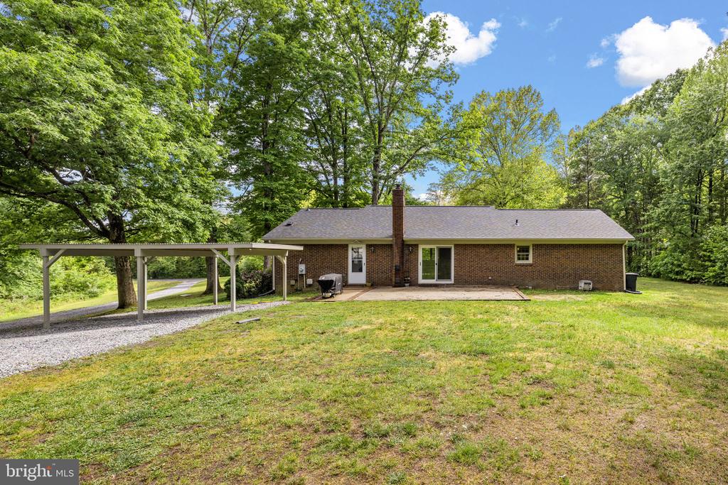 7501 HUNTERS LODGE DR, SPOTSYLVANIA, Virginia 22551, 3 Bedrooms Bedrooms, ,2 BathroomsBathrooms,Residential,7501 HUNTERS LODGE DR,VASP2041822 MLS # VASP2041822