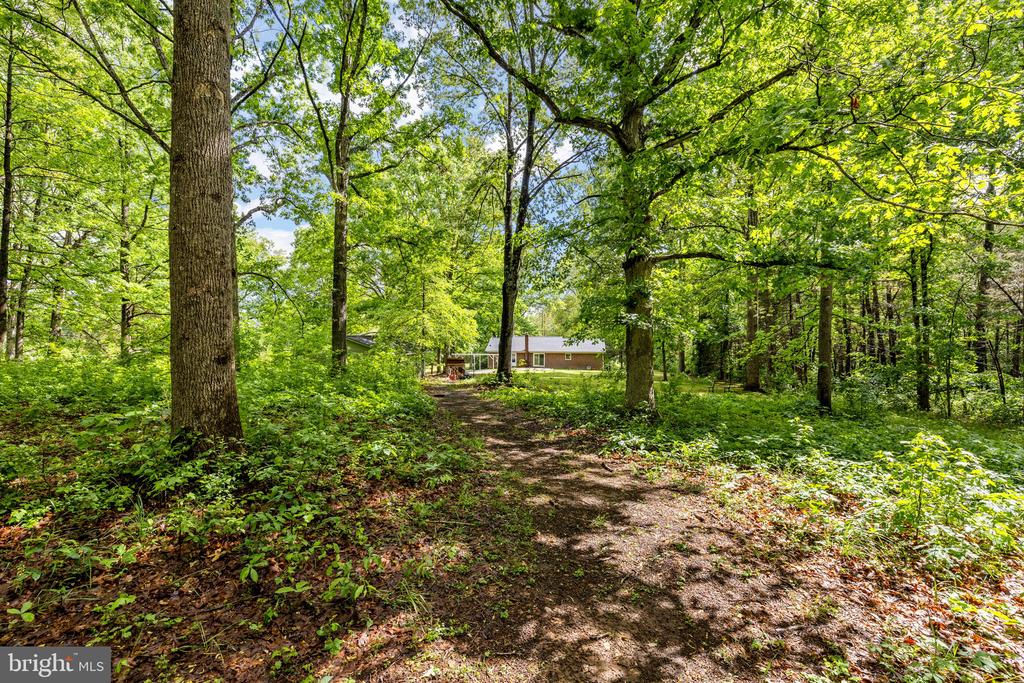 7501 HUNTERS LODGE DR, SPOTSYLVANIA, Virginia 22551, 3 Bedrooms Bedrooms, ,2 BathroomsBathrooms,Residential,7501 HUNTERS LODGE DR,VASP2041822 MLS # VASP2041822
