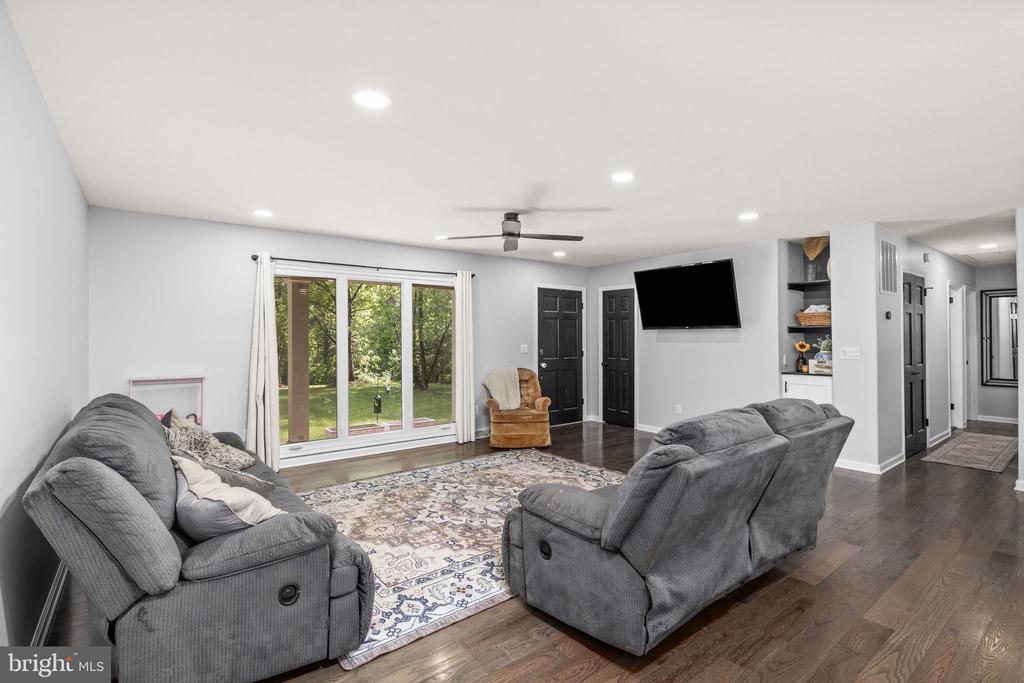 7501 HUNTERS LODGE DR, SPOTSYLVANIA, Virginia 22551, 3 Bedrooms Bedrooms, ,2 BathroomsBathrooms,Residential,7501 HUNTERS LODGE DR,VASP2041822 MLS # VASP2041822