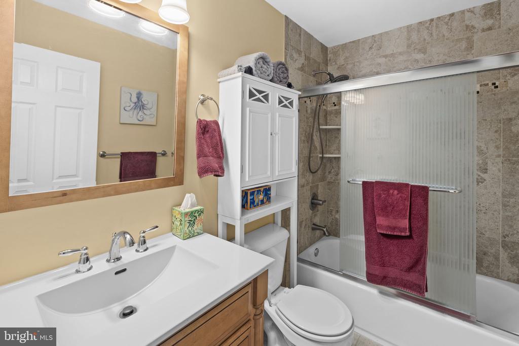 9318 ROBERT E LEE DR, SPOTSYLVANIA, Virginia 22551, 4 Bedrooms Bedrooms, ,3 BathroomsBathrooms,Residential,9318 ROBERT E LEE DR,VASP2041914 MLS # VASP2041914