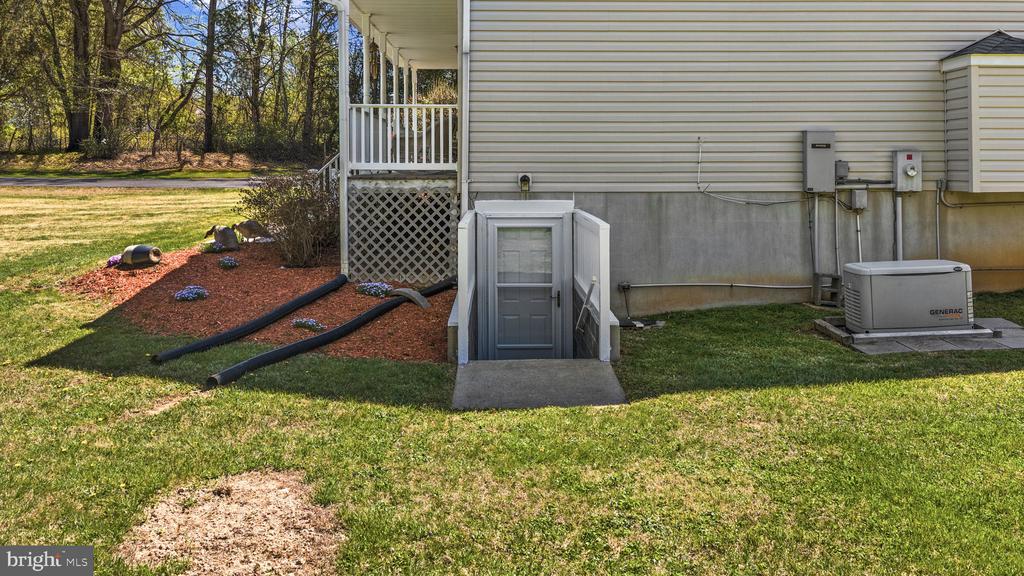 9318 ROBERT E LEE DR, SPOTSYLVANIA, Virginia 22551, 4 Bedrooms Bedrooms, ,3 BathroomsBathrooms,Residential,9318 ROBERT E LEE DR,VASP2041914 MLS # VASP2041914