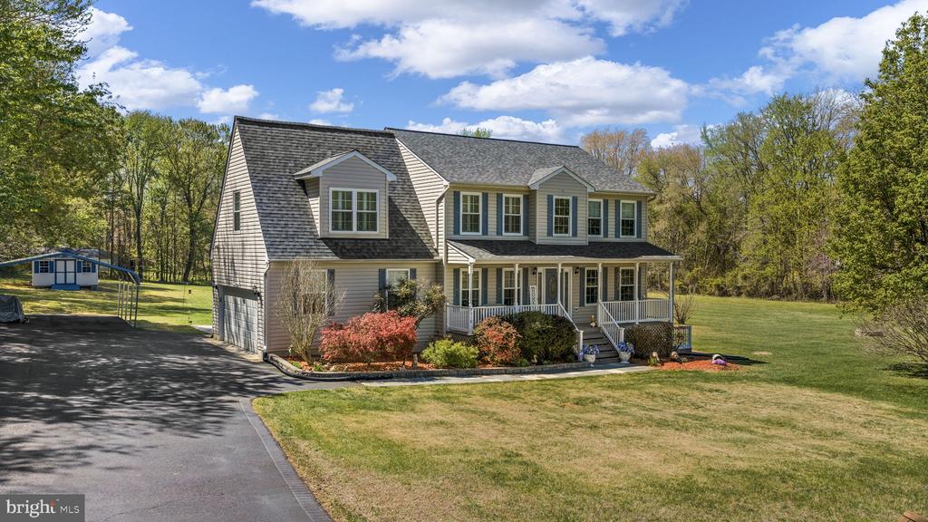 9318 ROBERT E LEE DR, SPOTSYLVANIA, Virginia 22551, 4 Bedrooms Bedrooms, ,3 BathroomsBathrooms,Residential,9318 ROBERT E LEE DR,VASP2041914 MLS # VASP2041914