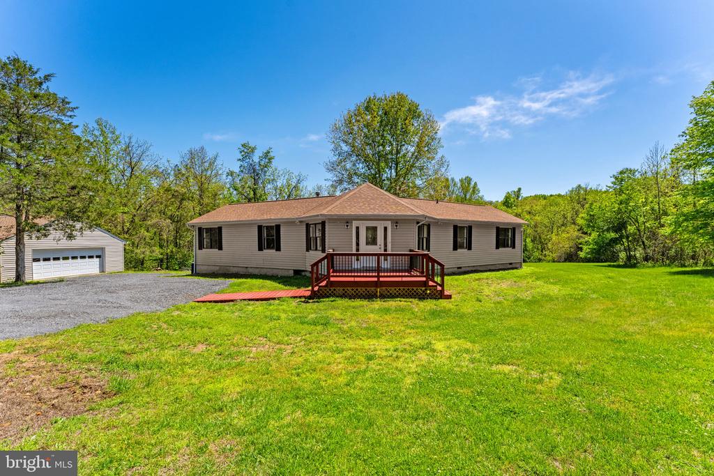 8265 OPAL RD, WARRENTON, Virginia 20186, 3 Bedrooms Bedrooms, ,2 BathroomsBathrooms,Residential,8265 OPAL RD,VAFQ2022012 MLS # VAFQ2022012