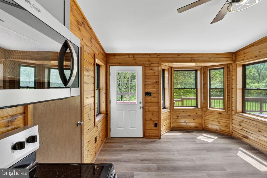 8265 OPAL RD, WARRENTON, Virginia 20186, 3 Bedrooms Bedrooms, ,2 BathroomsBathrooms,Residential,8265 OPAL RD,VAFQ2022012 MLS # VAFQ2022012