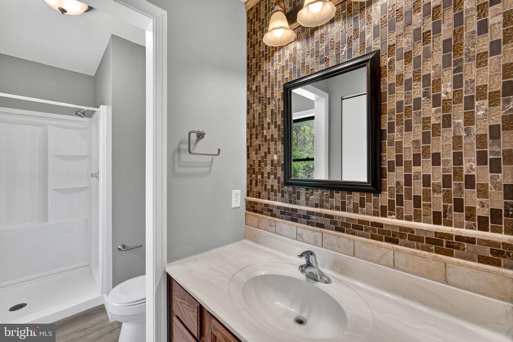 8265 OPAL RD, WARRENTON, Virginia 20186, 3 Bedrooms Bedrooms, ,2 BathroomsBathrooms,Residential,8265 OPAL RD,VAFQ2022012 MLS # VAFQ2022012