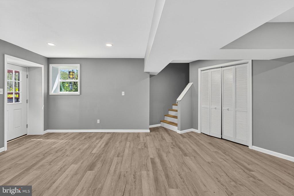 8265 OPAL RD, WARRENTON, Virginia 20186, 3 Bedrooms Bedrooms, ,2 BathroomsBathrooms,Residential,8265 OPAL RD,VAFQ2022012 MLS # VAFQ2022012