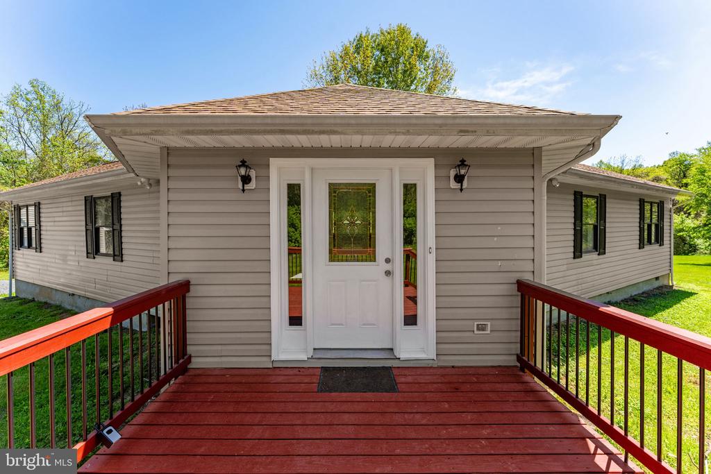 8265 OPAL RD, WARRENTON, Virginia 20186, 3 Bedrooms Bedrooms, ,2 BathroomsBathrooms,Residential,8265 OPAL RD,VAFQ2022012 MLS # VAFQ2022012