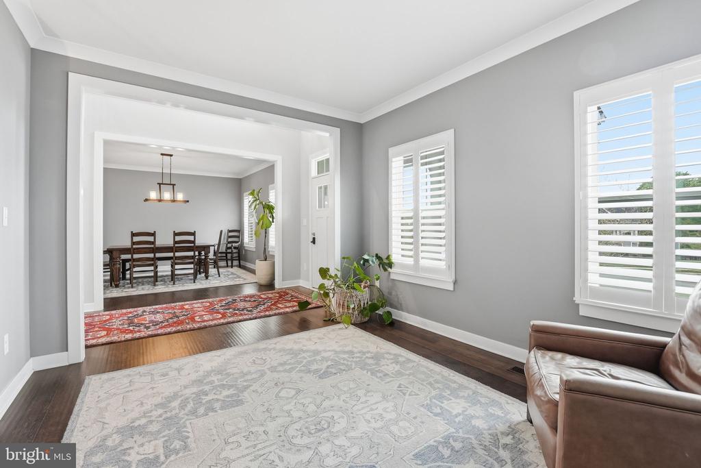 6438 BOB WHITE DR, WARRENTON, Virginia 20187, 5 Bedrooms Bedrooms, ,4 BathroomsBathrooms,Residential,6438 BOB WHITE DR,VAFQ2022060 MLS # VAFQ2022060