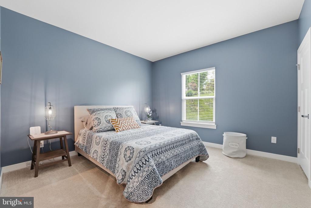 6438 BOB WHITE DR, WARRENTON, Virginia 20187, 5 Bedrooms Bedrooms, ,4 BathroomsBathrooms,Residential,6438 BOB WHITE DR,VAFQ2022060 MLS # VAFQ2022060