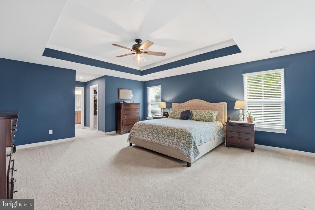 6438 BOB WHITE DR, WARRENTON, Virginia 20187, 5 Bedrooms Bedrooms, ,4 BathroomsBathrooms,Residential,6438 BOB WHITE DR,VAFQ2022060 MLS # VAFQ2022060