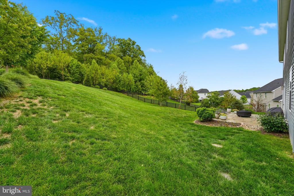 6438 BOB WHITE DR, WARRENTON, Virginia 20187, 5 Bedrooms Bedrooms, ,4 BathroomsBathrooms,Residential,6438 BOB WHITE DR,VAFQ2022060 MLS # VAFQ2022060