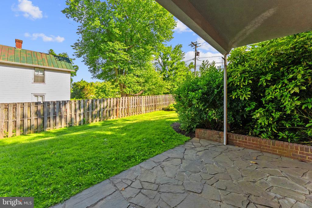52 LEEDS CT, WARRENTON, Virginia 20186, 3 Bedrooms Bedrooms, ,2 BathroomsBathrooms,Residential,52 LEEDS CT,VAFQ2022082 MLS # VAFQ2022082
