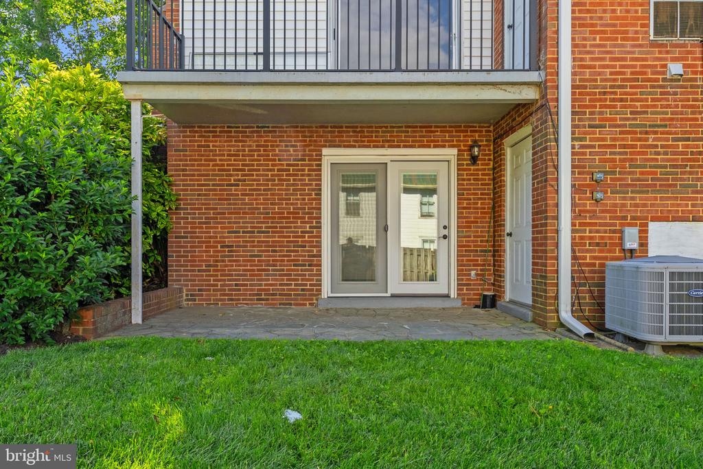 52 LEEDS CT, WARRENTON, Virginia 20186, 3 Bedrooms Bedrooms, ,2 BathroomsBathrooms,Residential,52 LEEDS CT,VAFQ2022082 MLS # VAFQ2022082