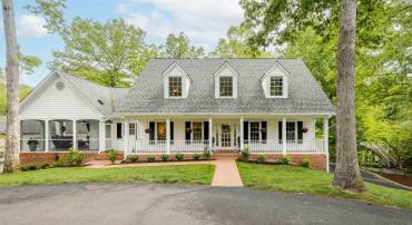 1500 PERTH CT, KESWICK, Virginia 22947, 4 Bedrooms Bedrooms, ,4 BathroomsBathrooms,Residential,1500 PERTH CT,676966 MLS # 676966