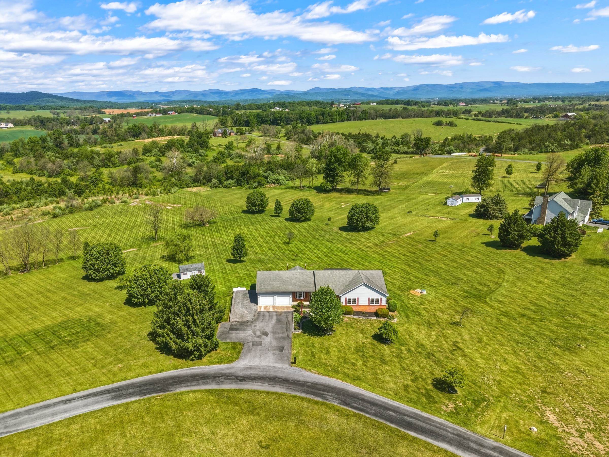 291 BEAVER LN, MOUNT JACKSON, Virginia 22842, 3 Bedrooms Bedrooms, ,Residential,291 BEAVER LN,676979 MLS # 676979