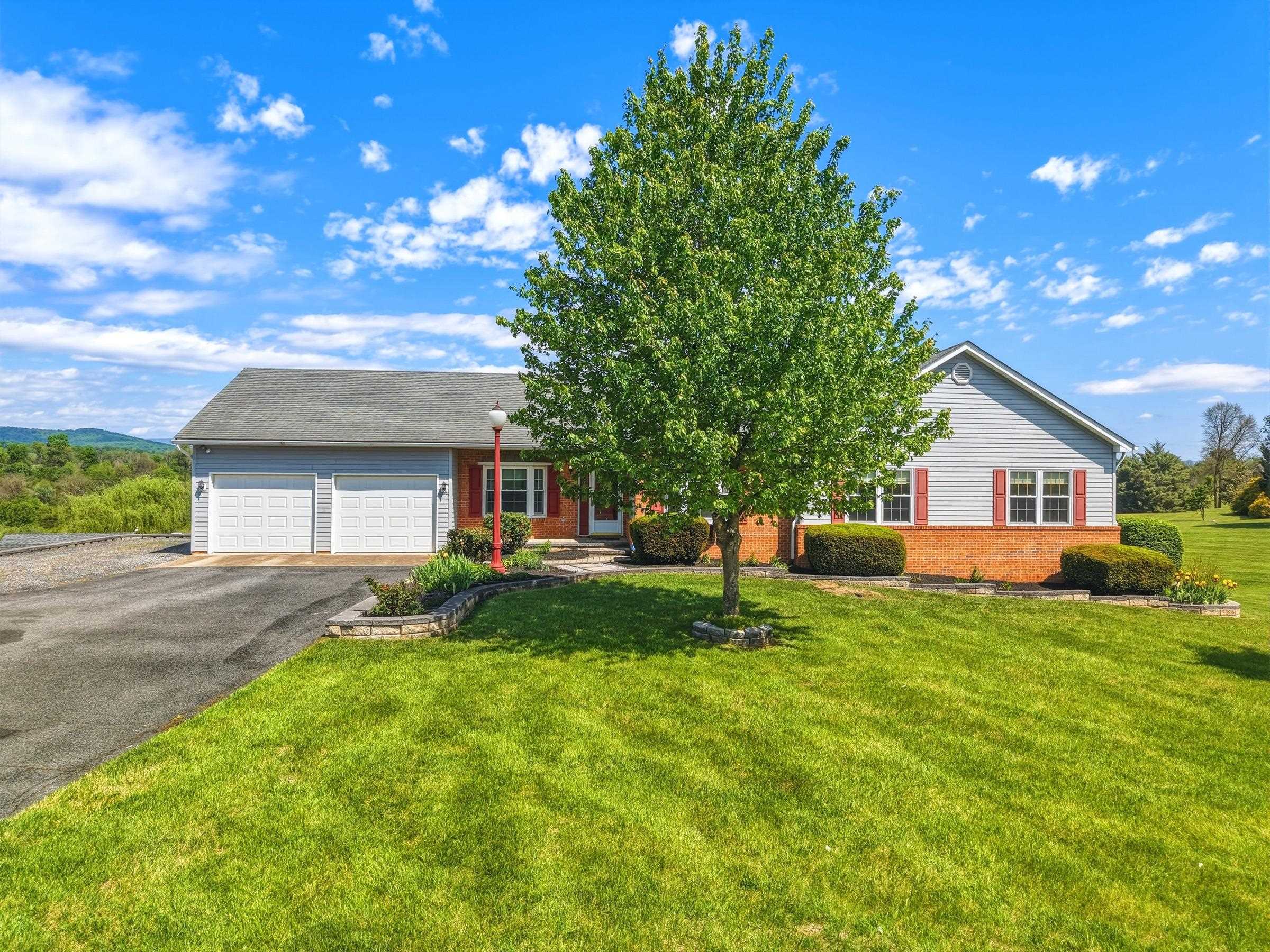 291 BEAVER LN, MOUNT JACKSON, Virginia 22842, 3 Bedrooms Bedrooms, ,Residential,291 BEAVER LN,676979 MLS # 676979