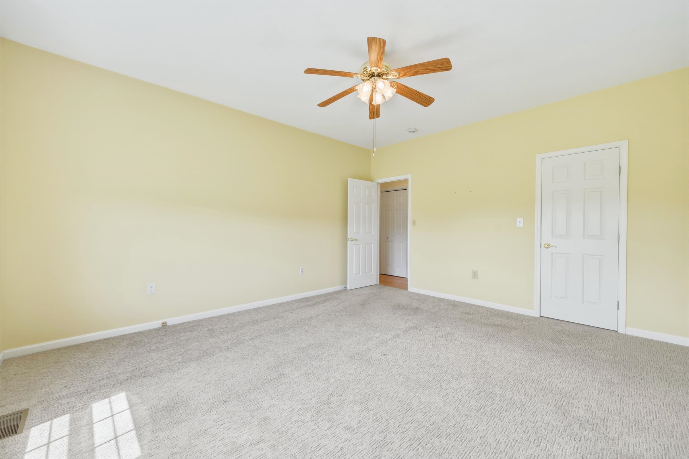 291 BEAVER LN, MOUNT JACKSON, Virginia 22842, 3 Bedrooms Bedrooms, ,Residential,291 BEAVER LN,676979 MLS # 676979