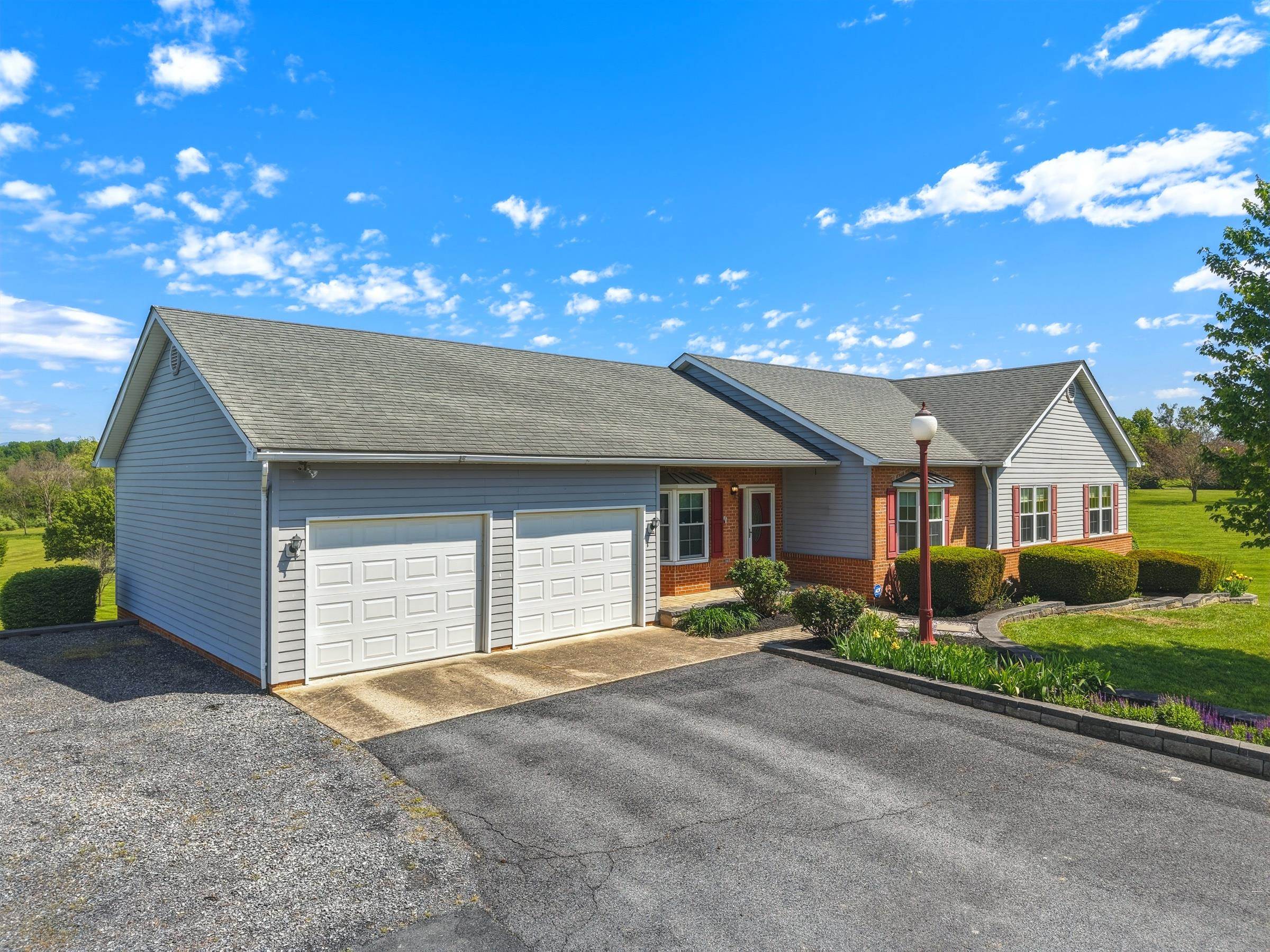 291 BEAVER LN, MOUNT JACKSON, Virginia 22842, 3 Bedrooms Bedrooms, ,Residential,291 BEAVER LN,676979 MLS # 676979