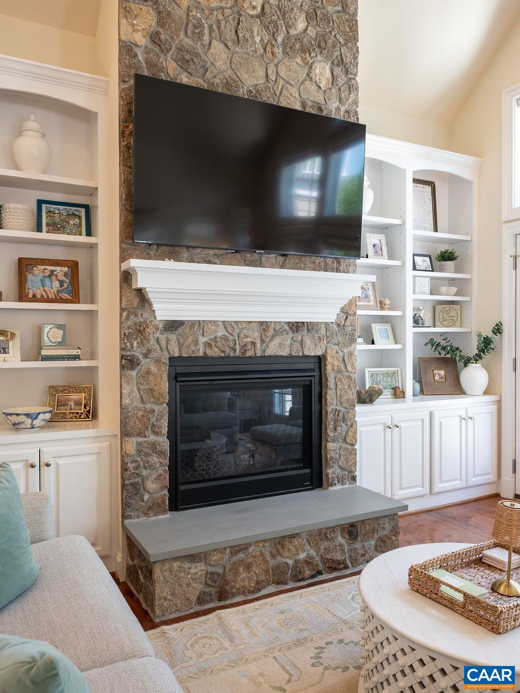 6598 WELBOURNE LN, CROZET, Virginia 22932, 5 Bedrooms Bedrooms, ,4 BathroomsBathrooms,Residential,6598 WELBOURNE LN,677010 MLS # 677010