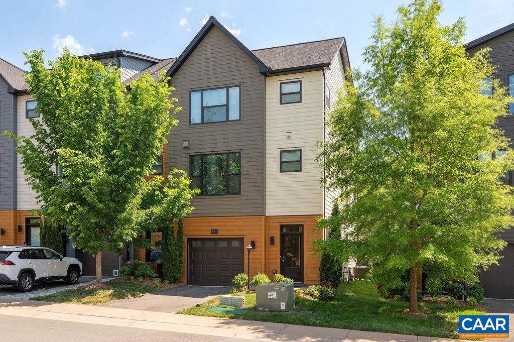 148 JUNCTION LN, CHARLOTTESVILLE, Virginia 22902, 4 Bedrooms Bedrooms, ,3 BathroomsBathrooms,Residential,148 JUNCTION LN,677071 MLS # 677071