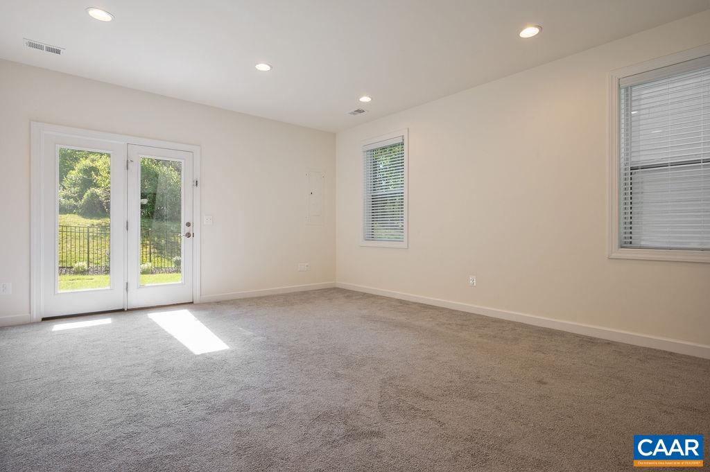 148 JUNCTION LN, CHARLOTTESVILLE, Virginia 22902, 4 Bedrooms Bedrooms, ,3 BathroomsBathrooms,Residential,148 JUNCTION LN,677071 MLS # 677071