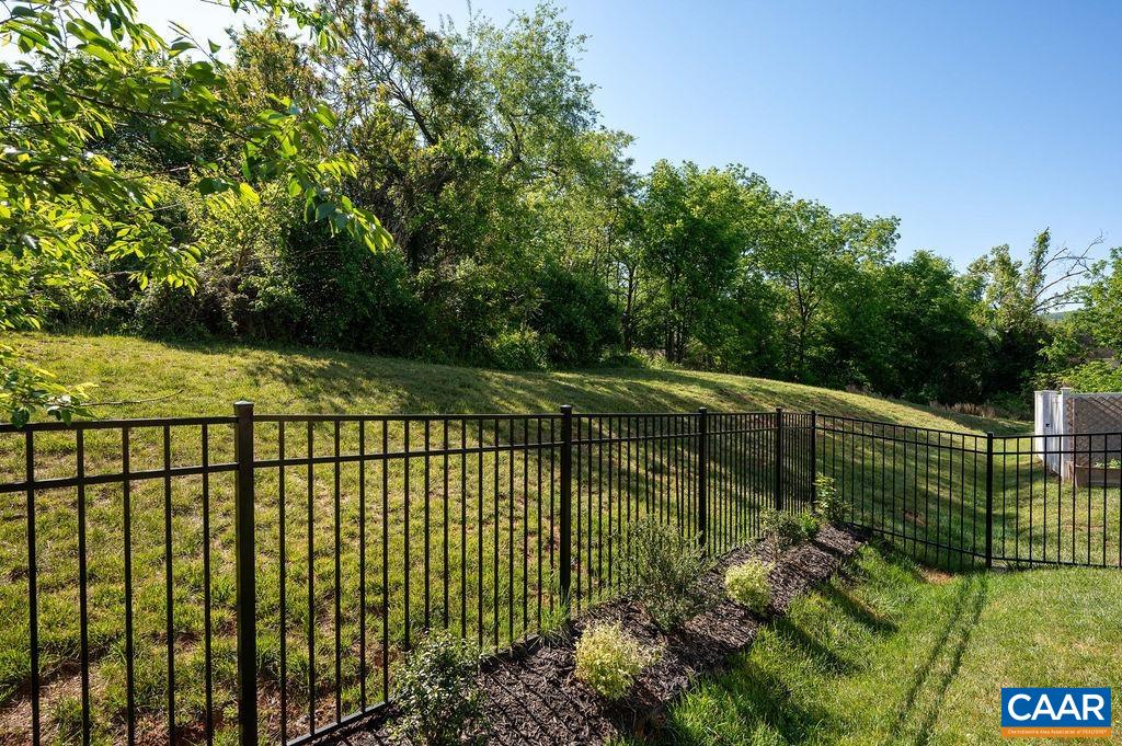 148 JUNCTION LN, CHARLOTTESVILLE, Virginia 22902, 4 Bedrooms Bedrooms, ,3 BathroomsBathrooms,Residential,148 JUNCTION LN,677071 MLS # 677071